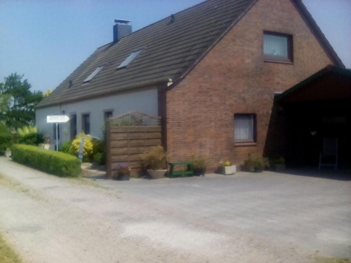 Bed and Breakfast up de Pfahldeichsweg Neugarmssiel Exterior foto